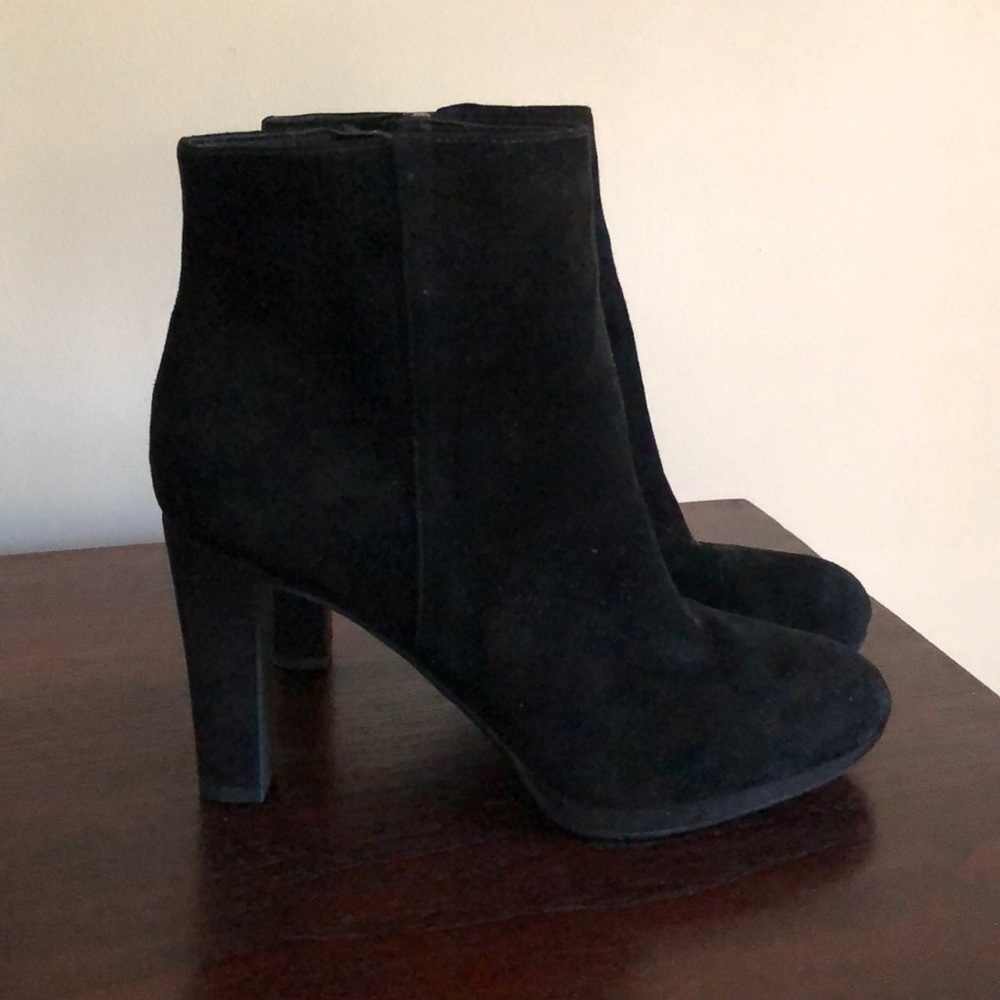Black suede platform Booties with almond toe.